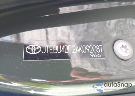 2010 Toyota Fj Cruiser from USA, damaged, VIN JTEBU4BF2AK092087